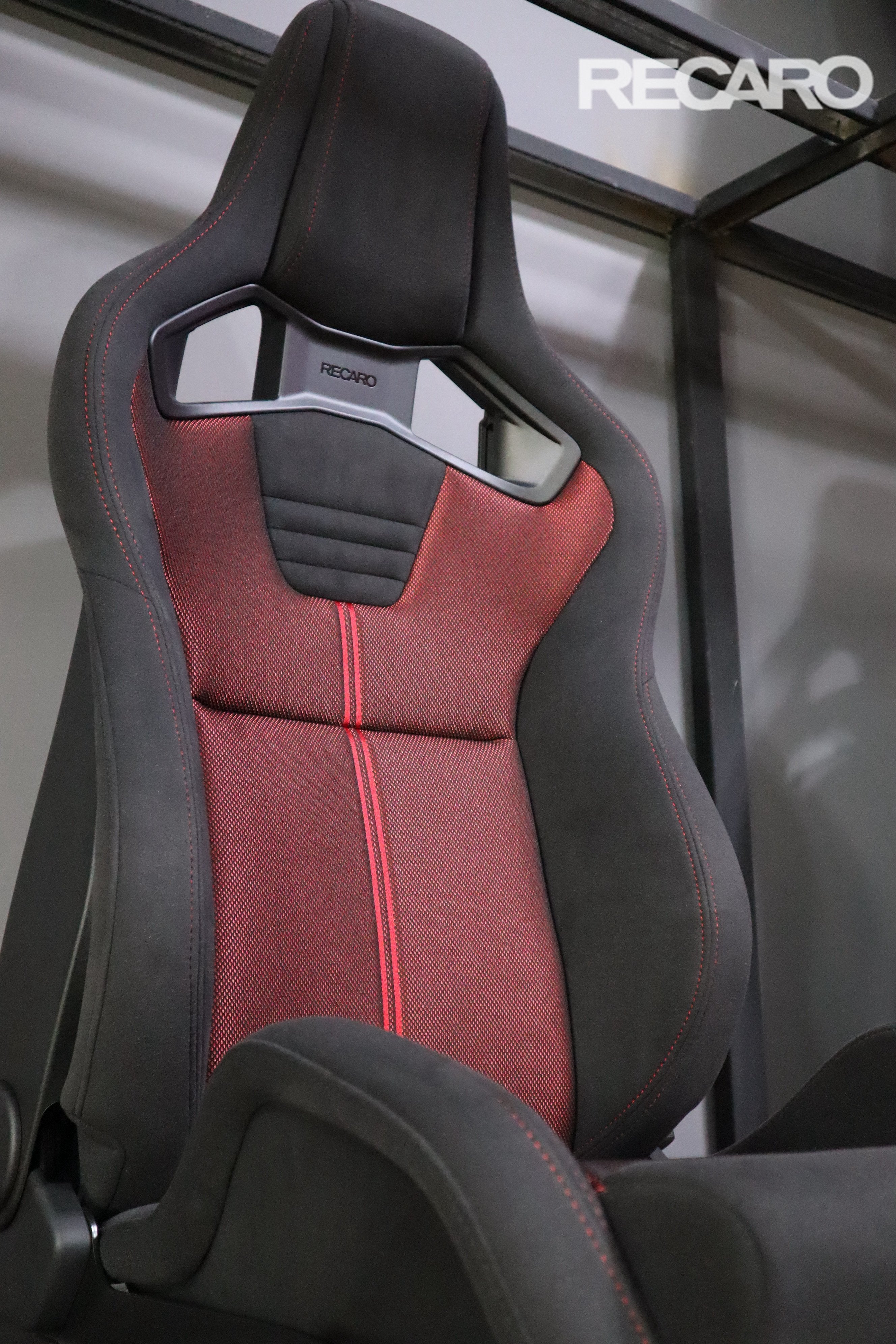RECARO JAPAN SPORTSTER GK100H KAMUI BLACK & GLASS MESH RED MANUAL