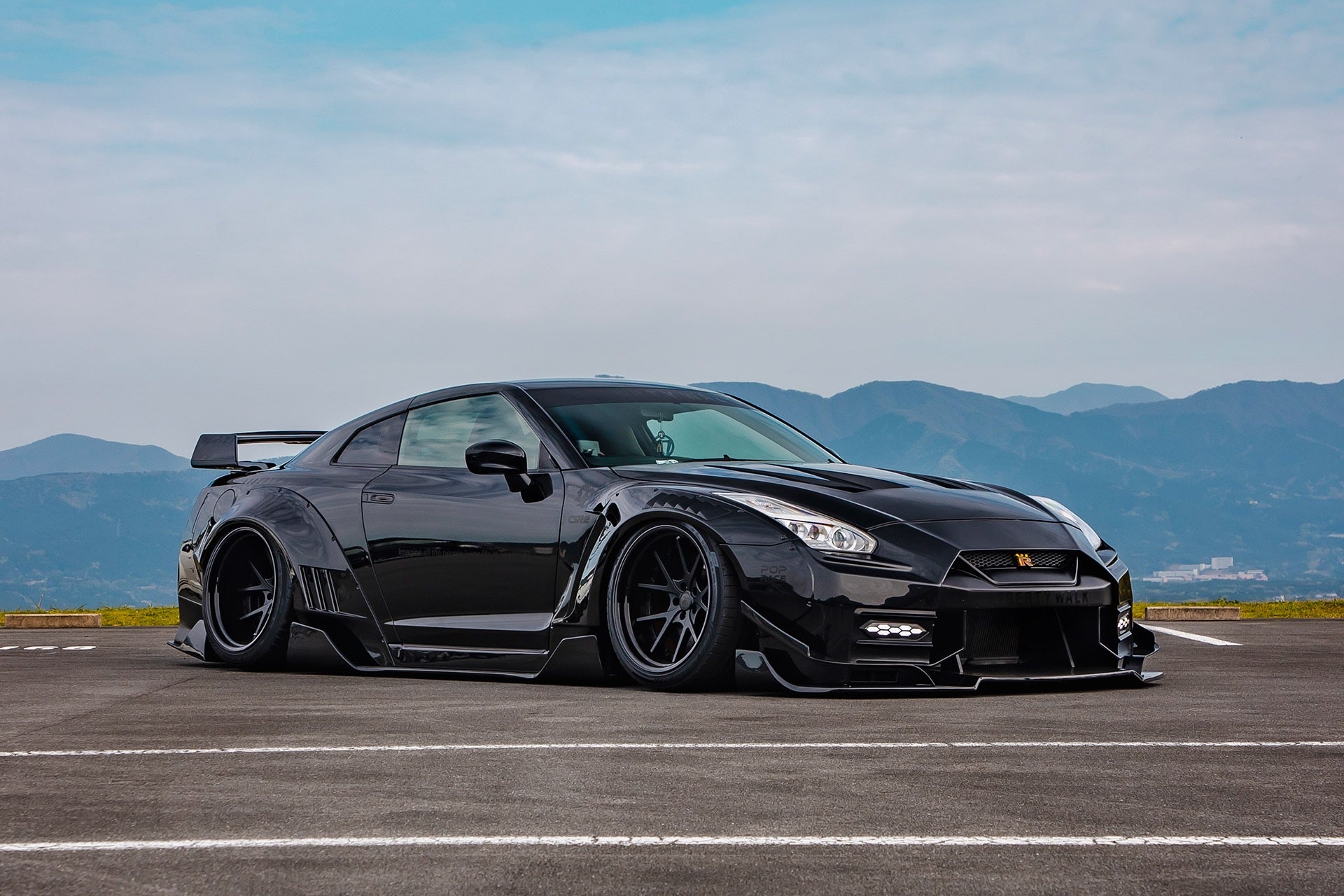LB-WORKS GT NISSAN 35GT-R FINAL EDITION – Blacklist Motorsports