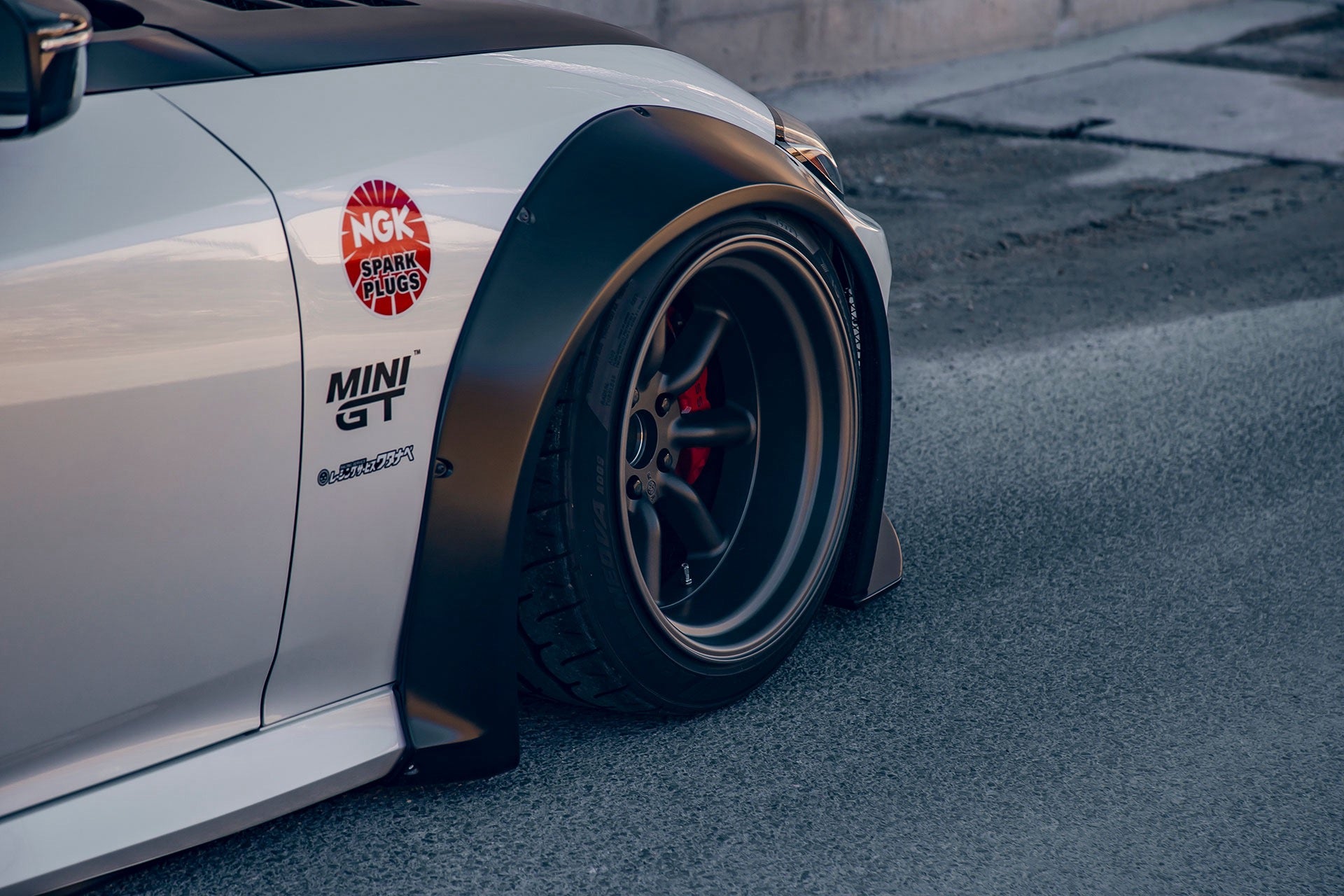 LB-WORKS NISSAN FAIRLADY ZRZ34 (400Z) COMPLETE BODY KIT – Blacklist ...
