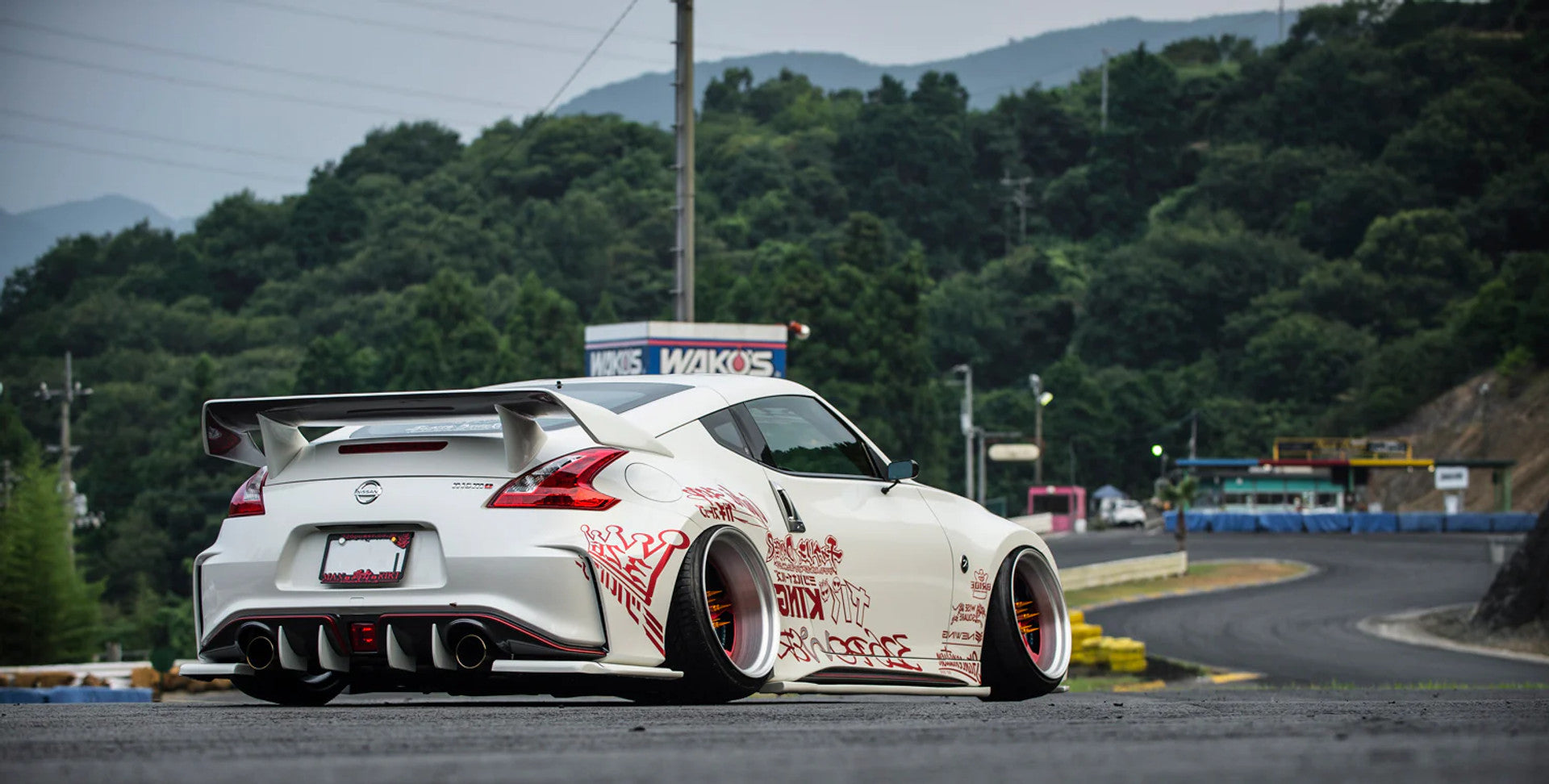 ブリ-フイング 326 POWER MANRIKI WING W/LOGO TOYOTA GR86 (ZN8) / SUBARU BRZ (ZD8